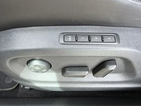 Volkswagen Sharan 2.0 TDI 135 kW Highline 7.míst - foto 30