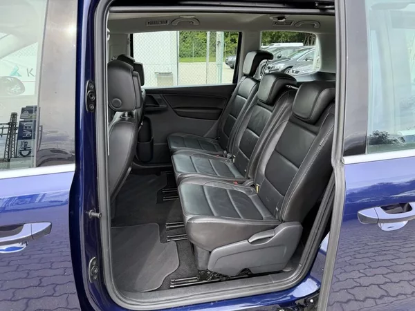 Volkswagen Sharan 2.0 TDI 135 kW Highline 7.míst - foto 7