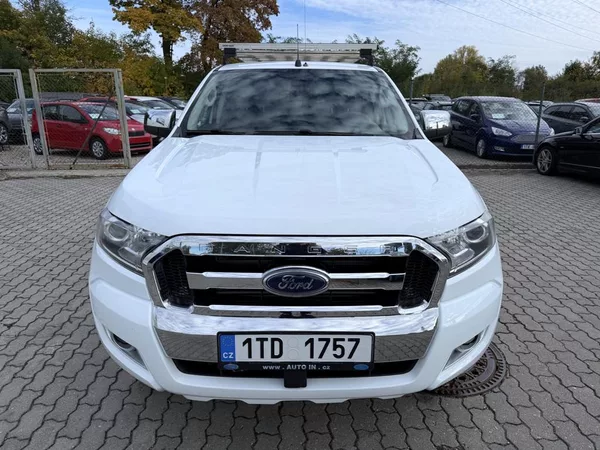 Ford Ranger XLT 2.2 TDCi 118 kW odp. DPH - foto 2