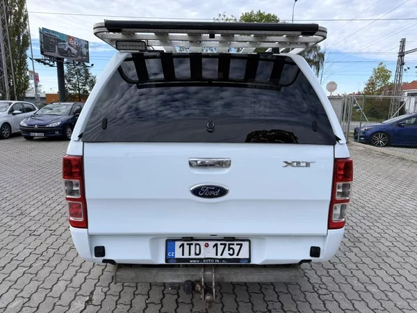 Ford Ranger XLT 2.2 TDCi 118 kW odp. DPH - foto 4