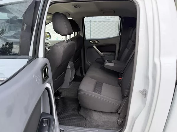 Ford Ranger XLT 2.2 TDCi 118 kW odp. DPH - foto 7
