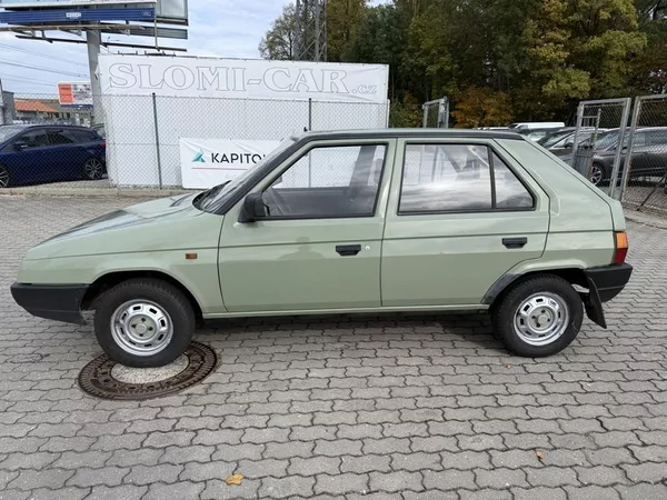 Škoda Favorit 1.3 46 kW 136 L - foto 3