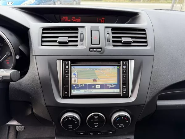 Mazda 5 2.0i 110 kW 7 míst, xenony - foto 17