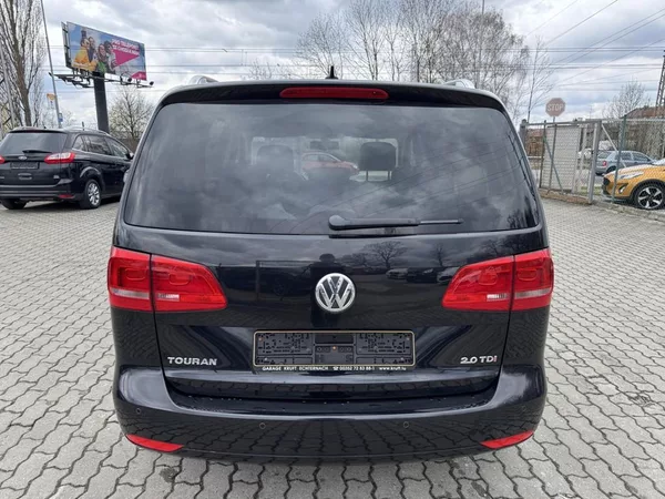 Volkswagen Touran 2.0 TDI 130 kW DSG Highline - foto 4