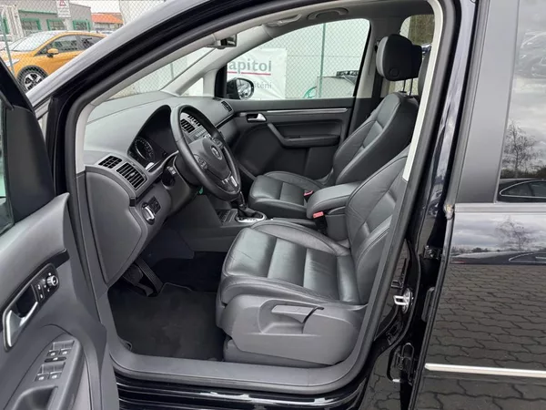 Volkswagen Touran 2.0 TDI 130 kW DSG Highline - foto 6