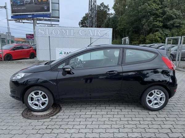 Ford Fiesta 1.0i 74 kW klima - foto 3