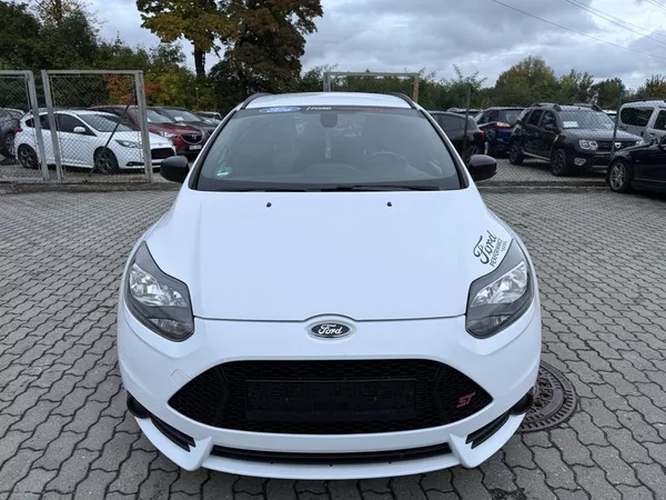 Ford Focus ST 2.0 EB 184 kW nehavar. - foto 2