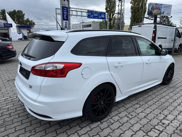 Ford Focus ST 2.0 EB 184 kW nehavar. - foto 5