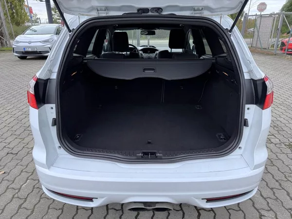 Ford Focus ST 2.0 EB 184 kW nehavar. - foto 8