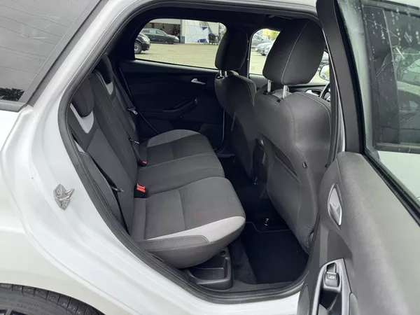 Ford Focus ST 2.0 EB 184 kW nehavar. - foto 9