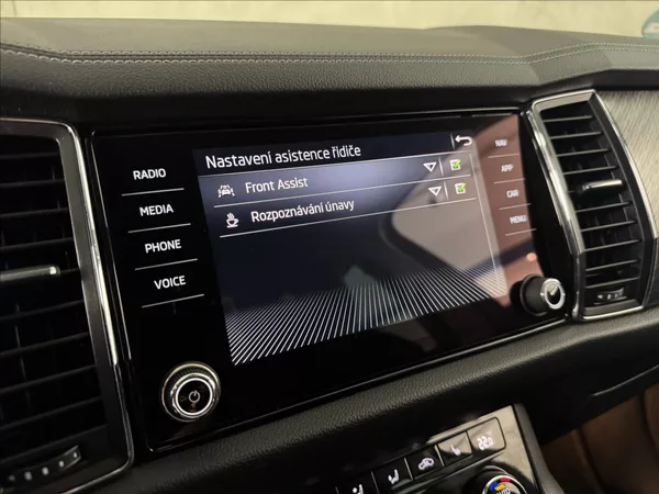 Škoda Kodiaq 2,0 TDi DSG Style LED Virtual - foto 26