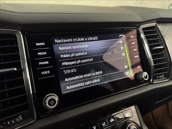 Škoda Kodiaq 2,0 TDi DSG Style LED Virtual - foto 31