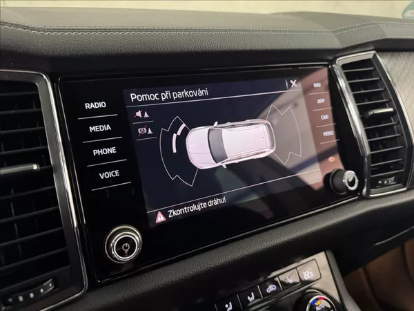 Škoda Kodiaq 2,0 TDi DSG Style LED Virtual - foto 33