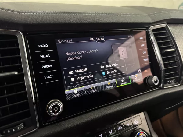 Škoda Kodiaq 2,0 TDi DSG Style LED Virtual - foto 34