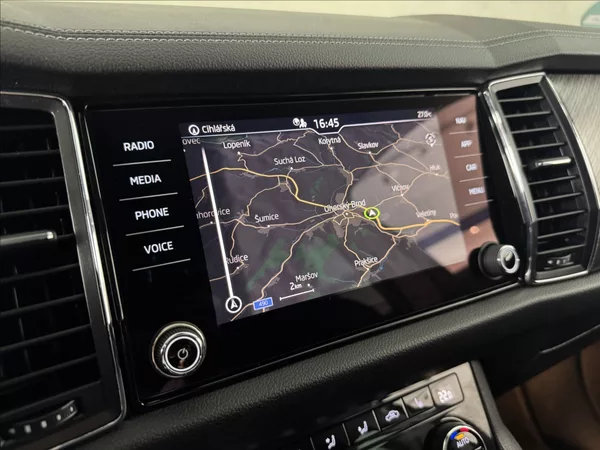 Škoda Kodiaq 2,0 TDi DSG Style LED Virtual - foto 35