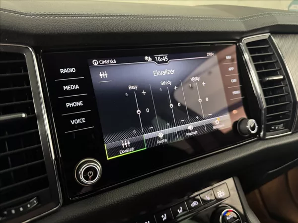 Škoda Kodiaq 2,0 TDi DSG Style LED Virtual - foto 37