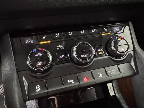 Škoda Kodiaq 2,0 TDi DSG Style LED Virtual - foto 41