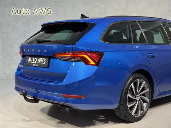 Škoda Octavia 2,0 TDi DSG Tour Virtual Matr - foto 11