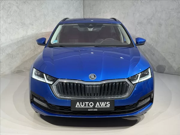 Škoda Octavia 2,0 TDi DSG Tour Virtual Matr - foto 2
