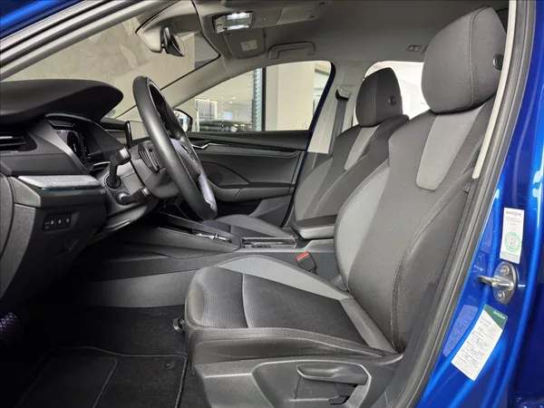 Škoda Octavia 2,0 TDi DSG Tour Virtual Matr - foto 21