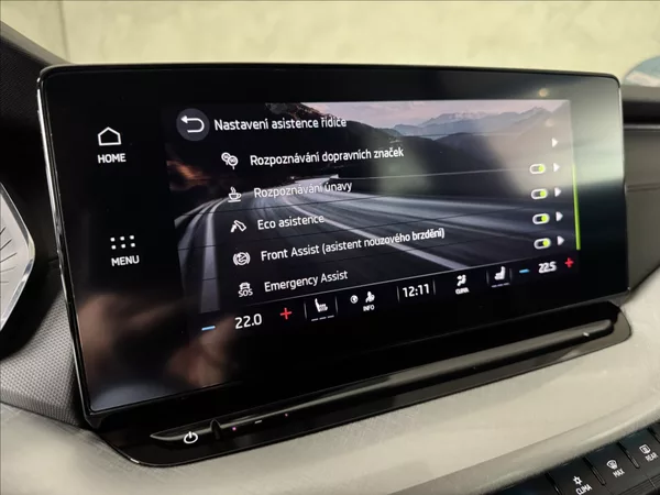 Škoda Octavia 2,0 TDi DSG Tour Virtual Matr - foto 28