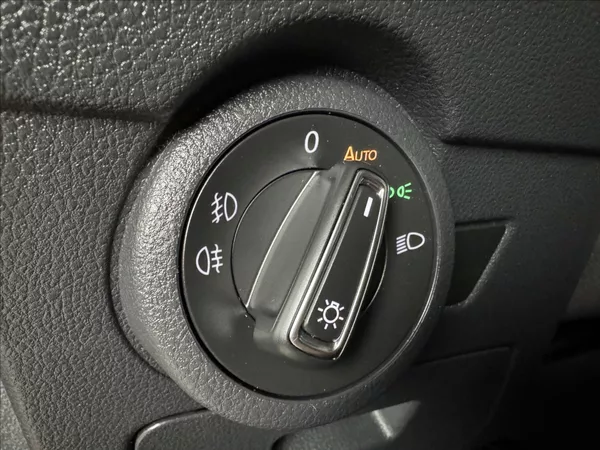 Volkswagen Multivan 2,0 TDi DSG 4x4 BULLI Webasto - foto 24