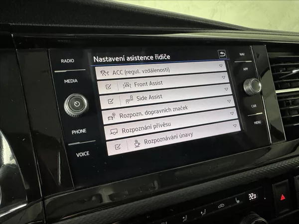 Volkswagen Multivan 2,0 TDi DSG 4x4 BULLI Webasto - foto 27