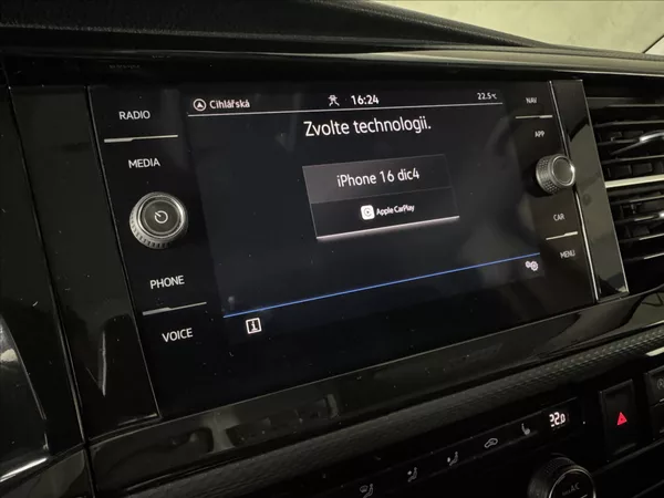 Volkswagen Multivan 2,0 TDi DSG 4x4 BULLI Webasto - foto 33