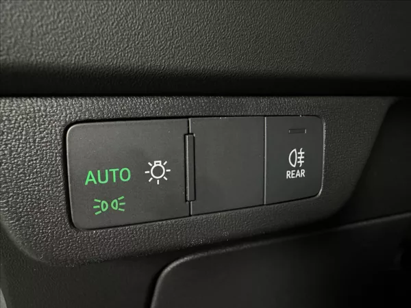 Audi Q4 e-tron 150kW S-Line LED Kamera - foto 20