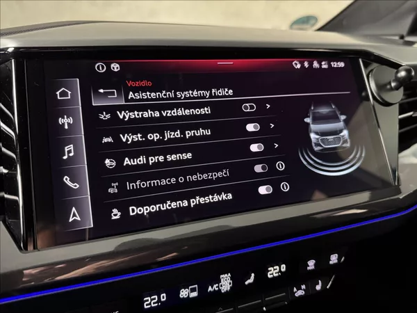 Audi Q4 e-tron 150kW S-Line LED Kamera - foto 25