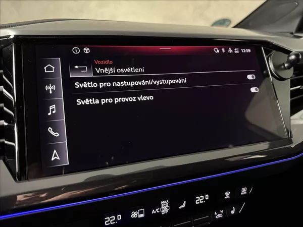 Audi Q4 e-tron 150kW S-Line LED Kamera - foto 26