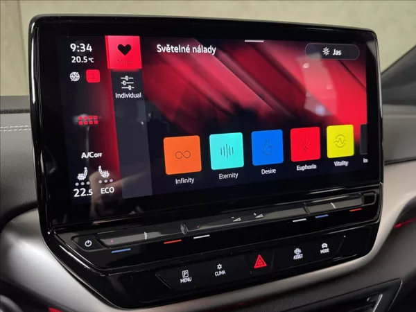 Volkswagen ID.4 Pro Tepelko Assist 360° Kamera - foto 41