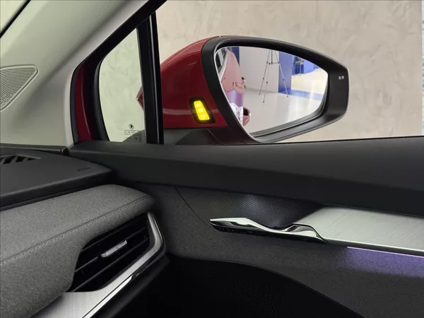 Škoda Enyaq 80 LED Matrix Assist Kamera - foto 26