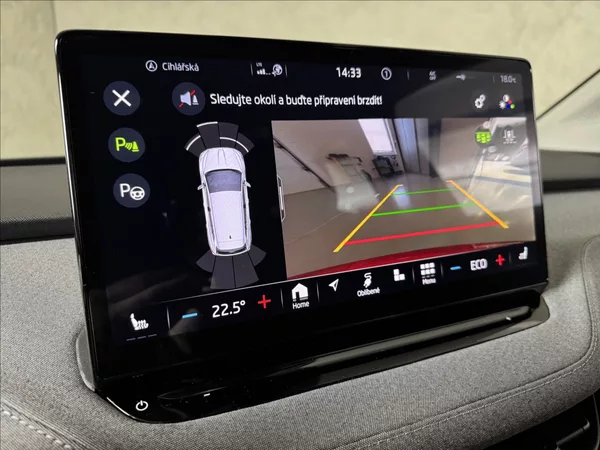 Škoda Enyaq 80 LED Matrix Assist Kamera - foto 33