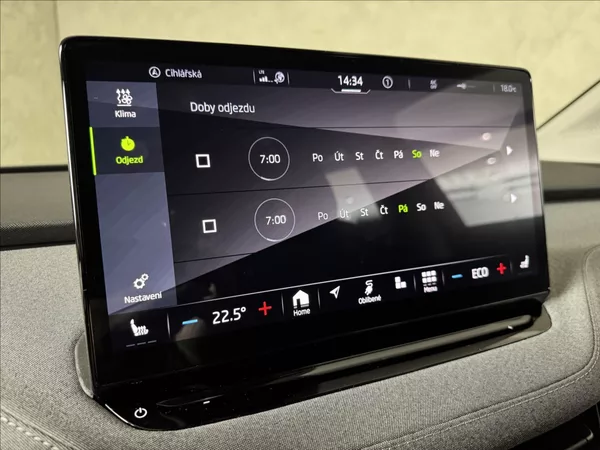 Škoda Enyaq 80 LED Matrix Assist Kamera - foto 40