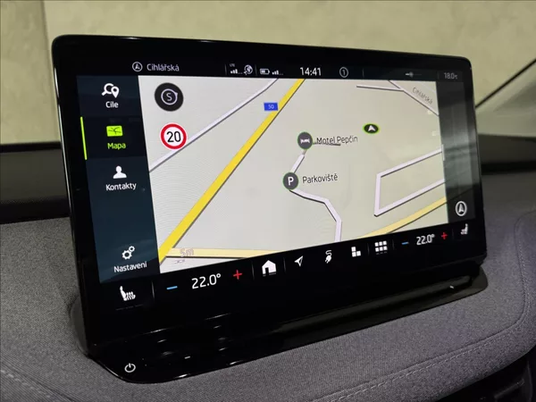 Škoda Enyaq 80 LED Matrix Assist Kamera - foto 42