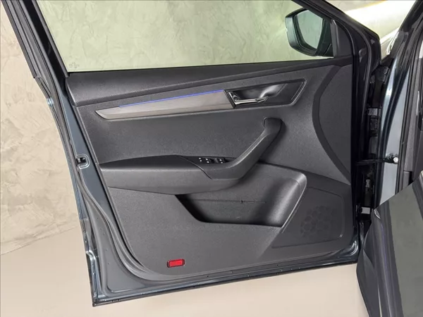 Škoda Karoq 1,5 TSi DSG Clever Virtual LE - foto 18