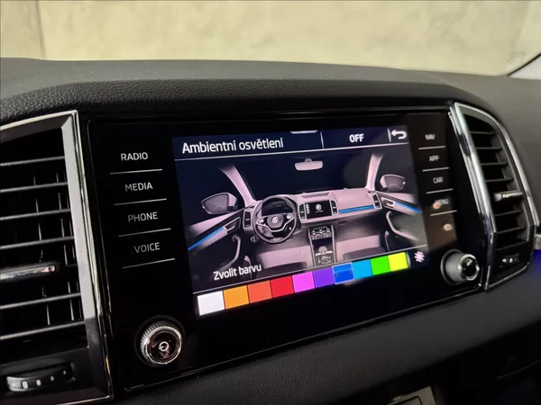Škoda Karoq 1,5 TSi DSG Clever Virtual LE - foto 30