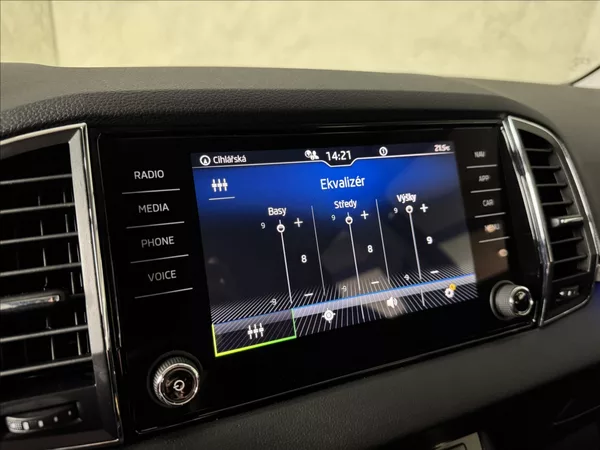 Škoda Karoq 1,5 TSi DSG Clever Virtual LE - foto 35