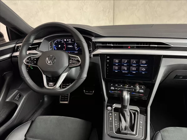 Volkswagen Arteon Shooting Brake 2,0 TDi DSG R-Line LED Assist - foto 19