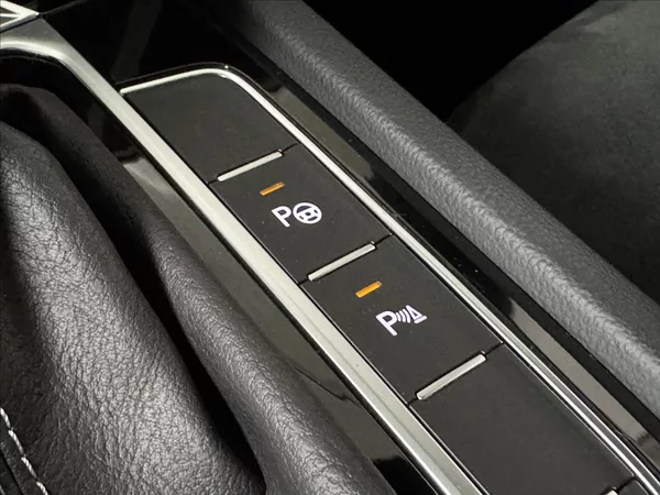 Volkswagen Arteon Shooting Brake 2,0 TDi DSG R-Line LED Assist - foto 44