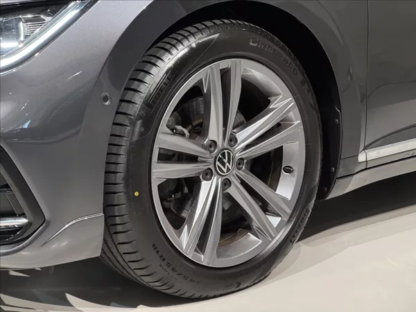 Volkswagen Arteon Shooting Brake 2,0 TDi DSG R-Line LED Assist - foto 7