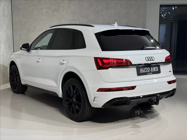Audi Q5 2,0 TDi Quattro S-Line Assist - foto 10