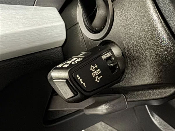 Audi Q5 2,0 TDi Quattro S-Line Assist - foto 25