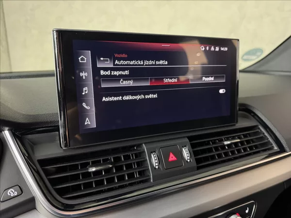 Audi Q5 2,0 TDi Quattro S-Line Assist - foto 30