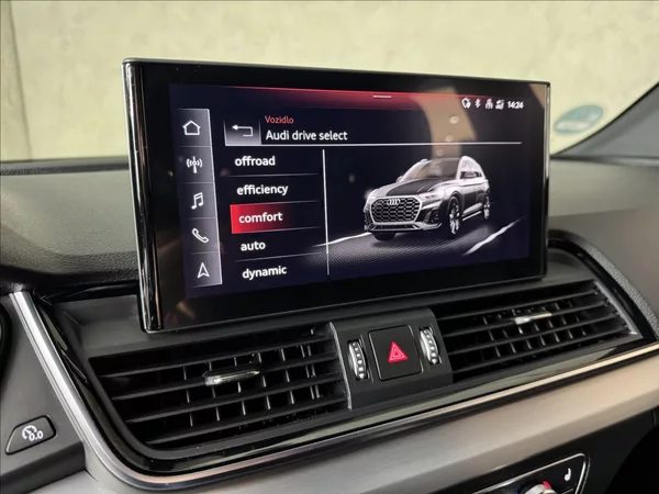 Audi Q5 2,0 TDi Quattro S-Line Assist - foto 33