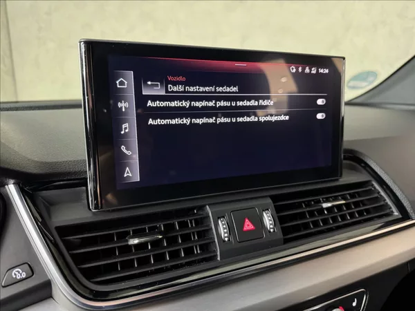 Audi Q5 2,0 TDi Quattro S-Line Assist - foto 34