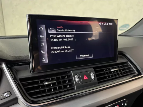 Audi Q5 2,0 TDi Quattro S-Line Assist - foto 35