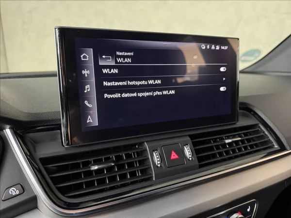 Audi Q5 2,0 TDi Quattro S-Line Assist - foto 42