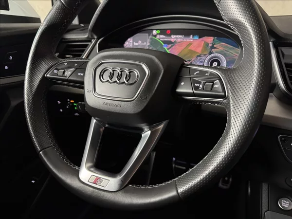 Audi Q5 2,0 TDi Quattro S-Line Assist - foto 48